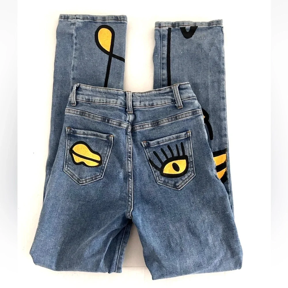 Akira | High Waist Eyes On Me Graphic Jeans Size 25 Blue Denim Straight Leg